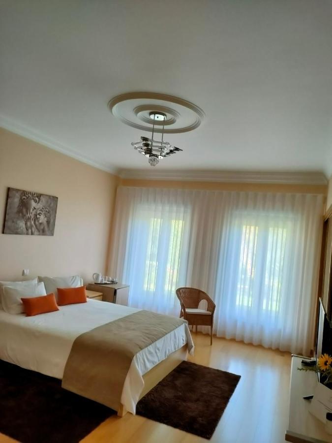 Quinta Do Bamby Vila Leiria Exterior foto